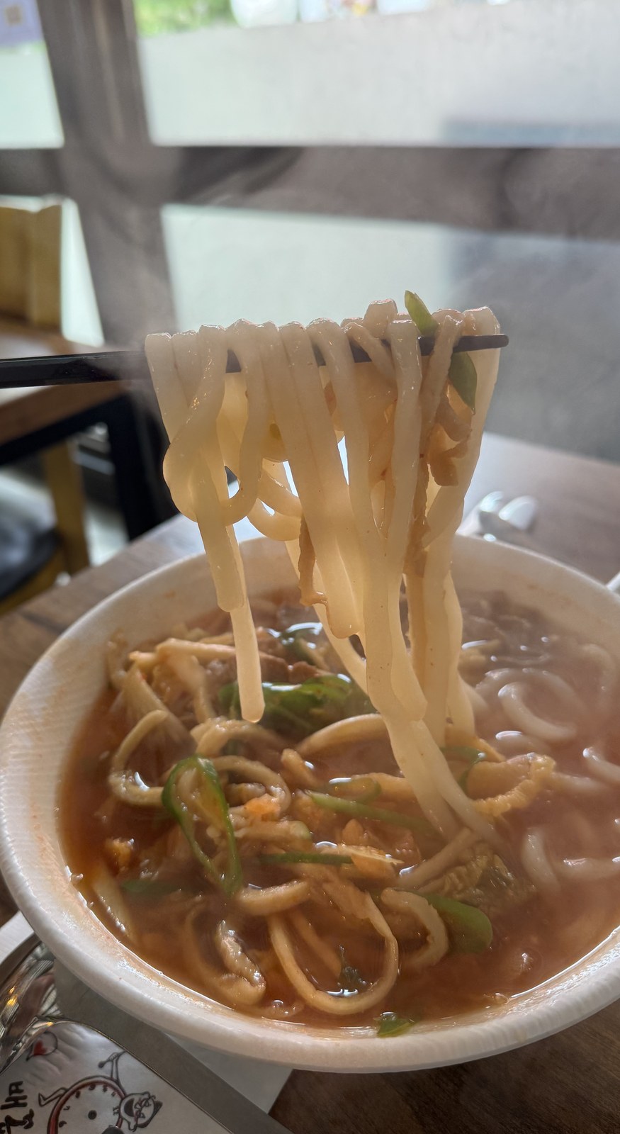 배꼽시계 김치우동 면 — 불지 않게 나온다